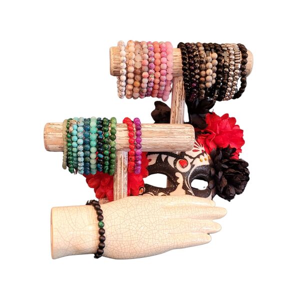 8mm Lava Stone with Malachite Green Bead Bracelet Beaded Essential Oils Stretch - Picture 2 of 3